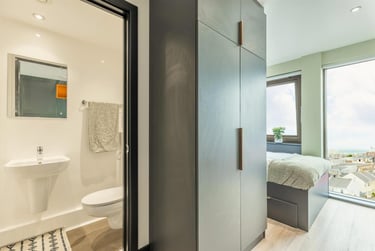 1 bed studio, Upper North Street, Brighton, BN24AA - Image 12